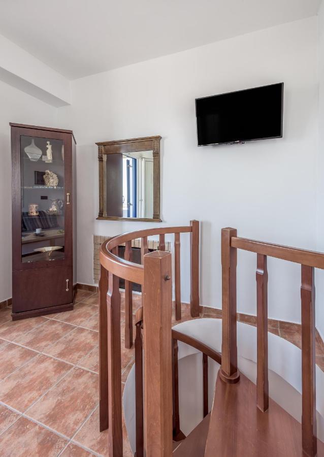 Akitos Maisonette Adamantas  Exteriér fotografie